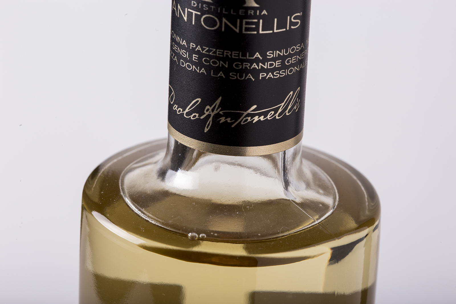 沖擊力強的蜂蜜酒包裝設計(圖5)