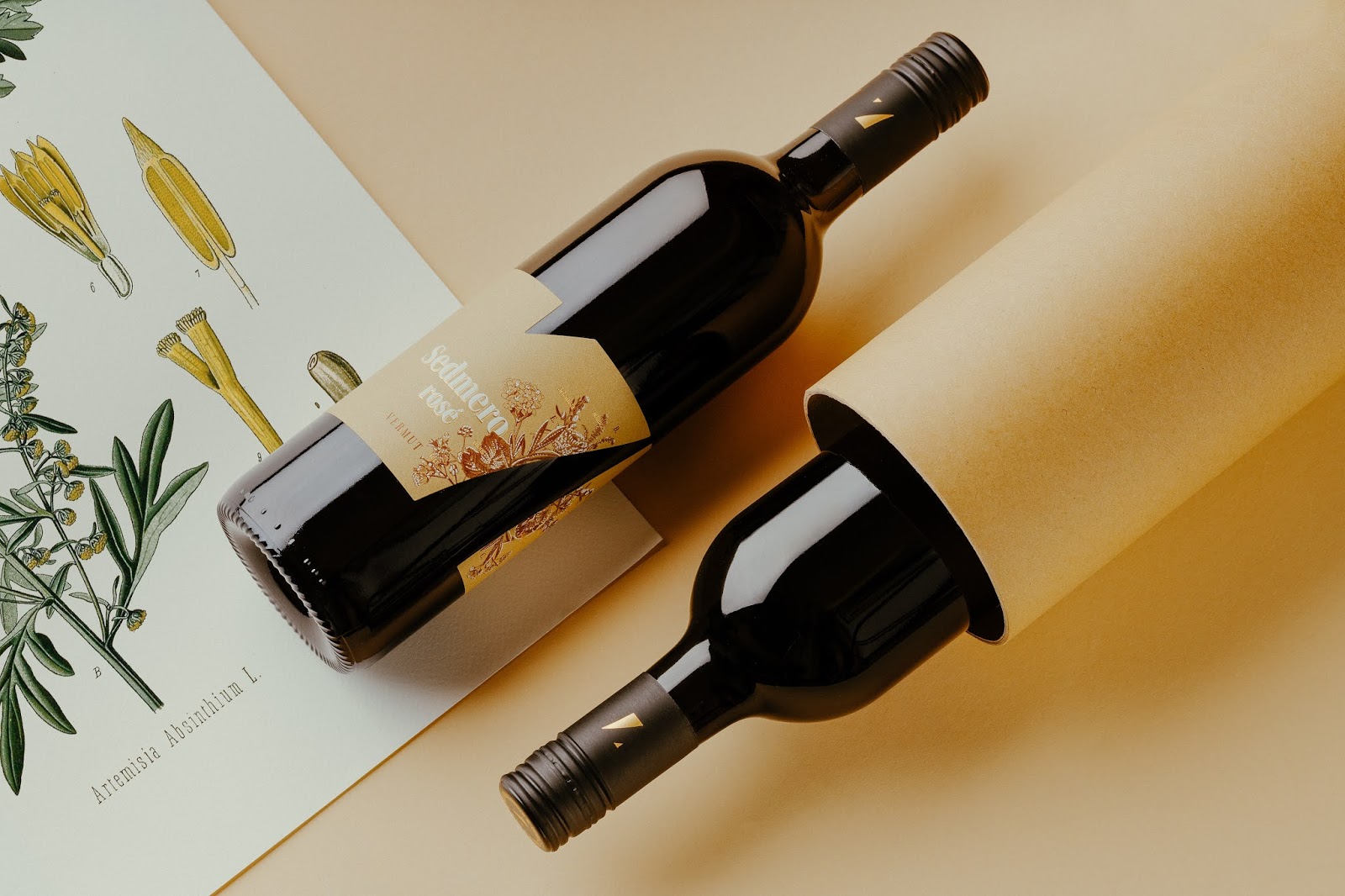 紅酒酒標設計瓶型設計(圖2) 紅酒酒標設計瓶型設計(圖2)