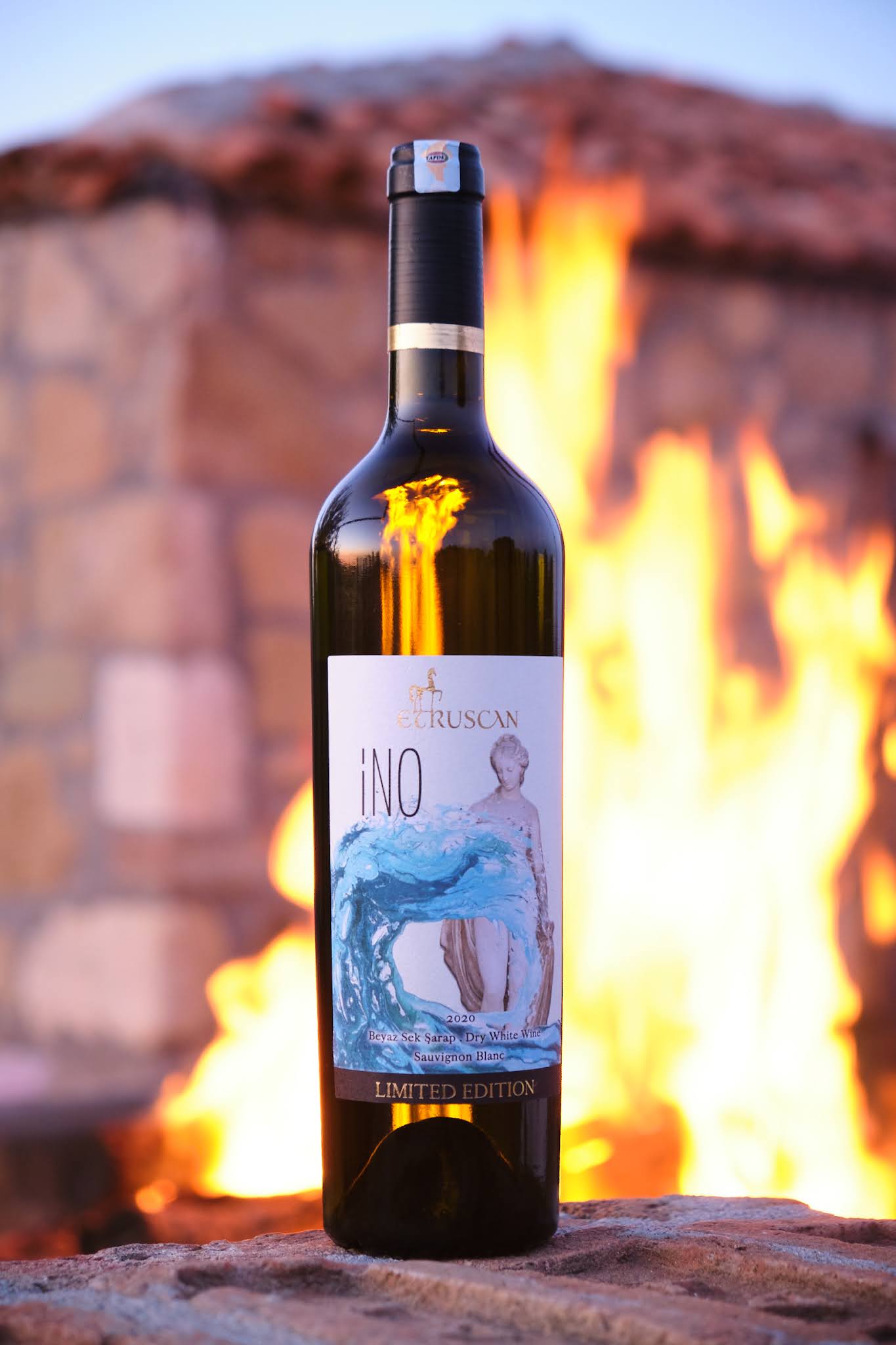 葡萄酒包裝設計簡約奢華(圖5)