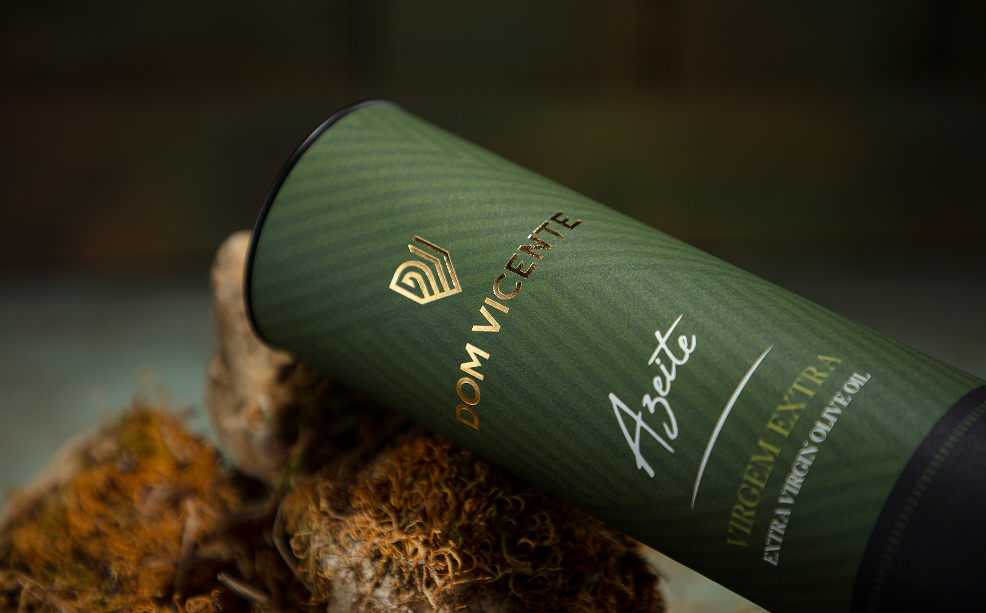 優質的橄欖油包裝這樣設計非常有現代感(圖4)