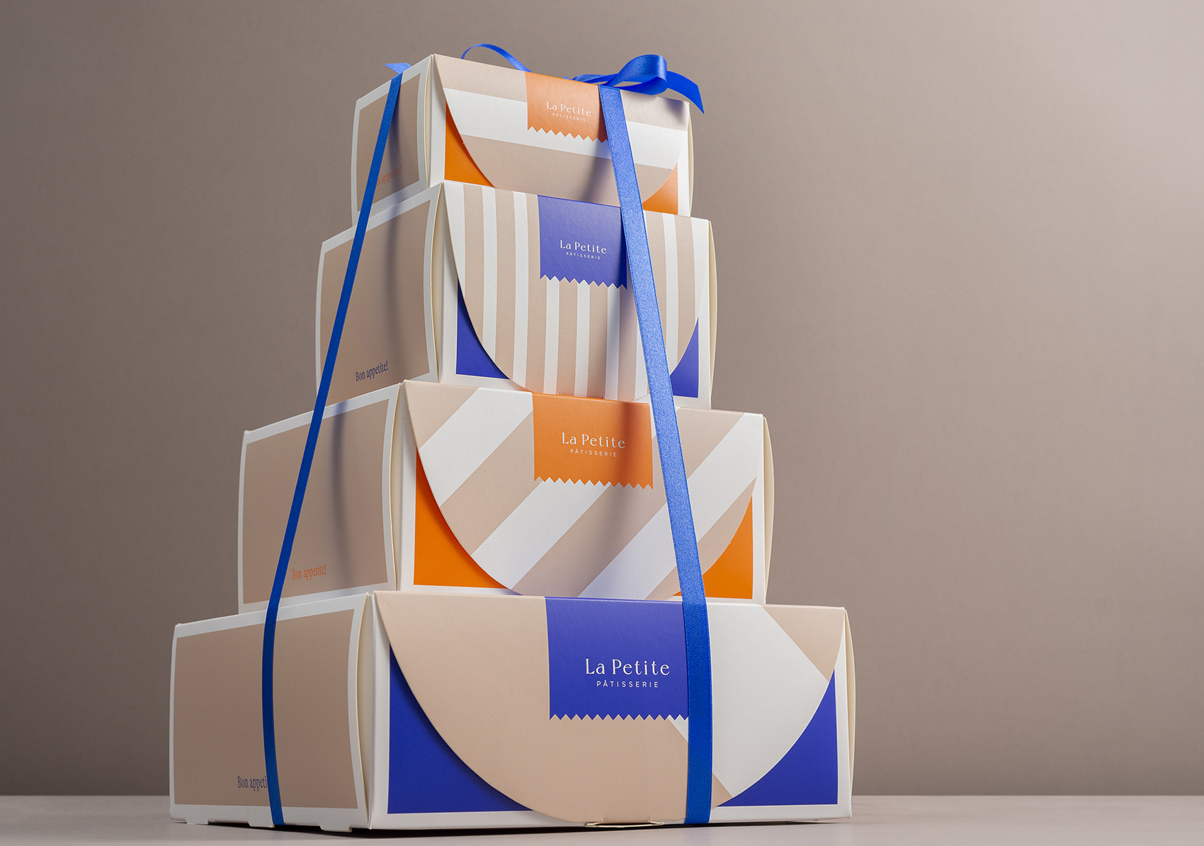 法式面包店品牌標(biāo)識和包裝設(shè)計參考(圖6)