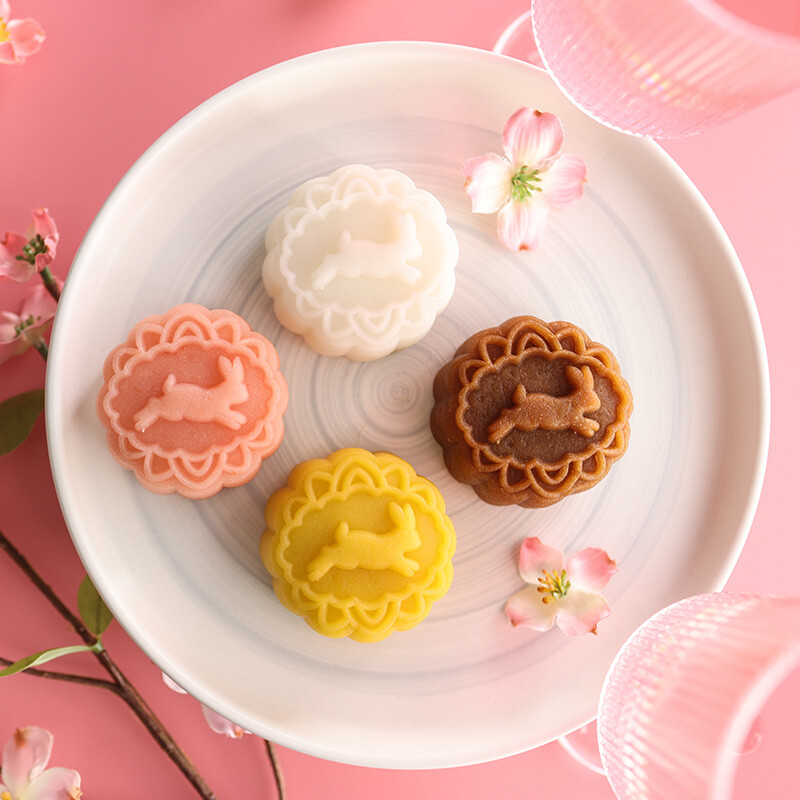 利口福 粉芝戀人 法式乳酪冰皮月餅禮盒 8餅4味 480g包裝禮盒產品包裝創意設計欣賞(圖2)