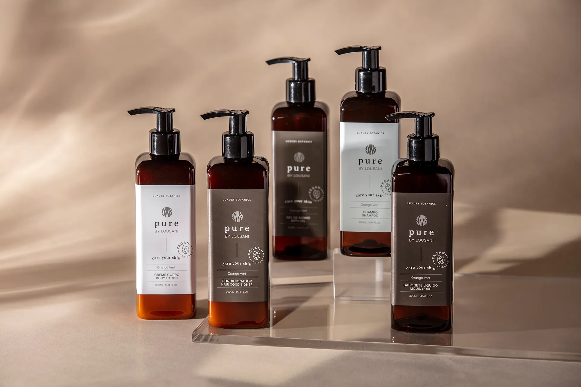 簡約的系列護膚用品包裝設計欣賞(圖1) 簡約的系列護膚用品包裝設計欣賞(圖1)