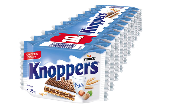 牛奶榛子巧克力威化餅干包裝袋設計欣賞(圖1)