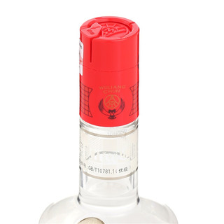 創(chuàng)意酒包裝設(shè)計五糧液 五糧春 45%vol 濃香型白酒 500ml＊6瓶 整箱裝產(chǎn)品包裝設(shè)計欣賞(圖6)