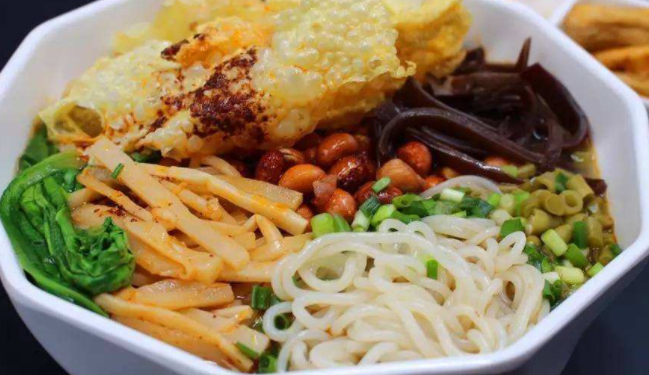 臻歡螺螺螄粉品牌logo與食品包裝設計欣賞(圖2)